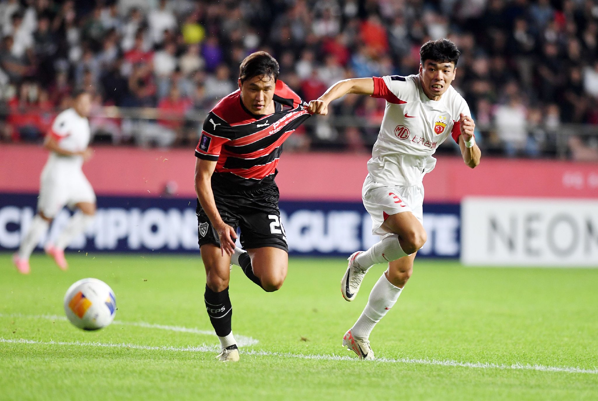 武磊状态火爆，NBA常规赛首回合对阵纽约尼克斯，费内巴切力争不败的简单介绍